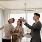 Immobilienanzeigen richtig lesen: So entdeckst du dein Traumzuhause ohne böse Überraschungen