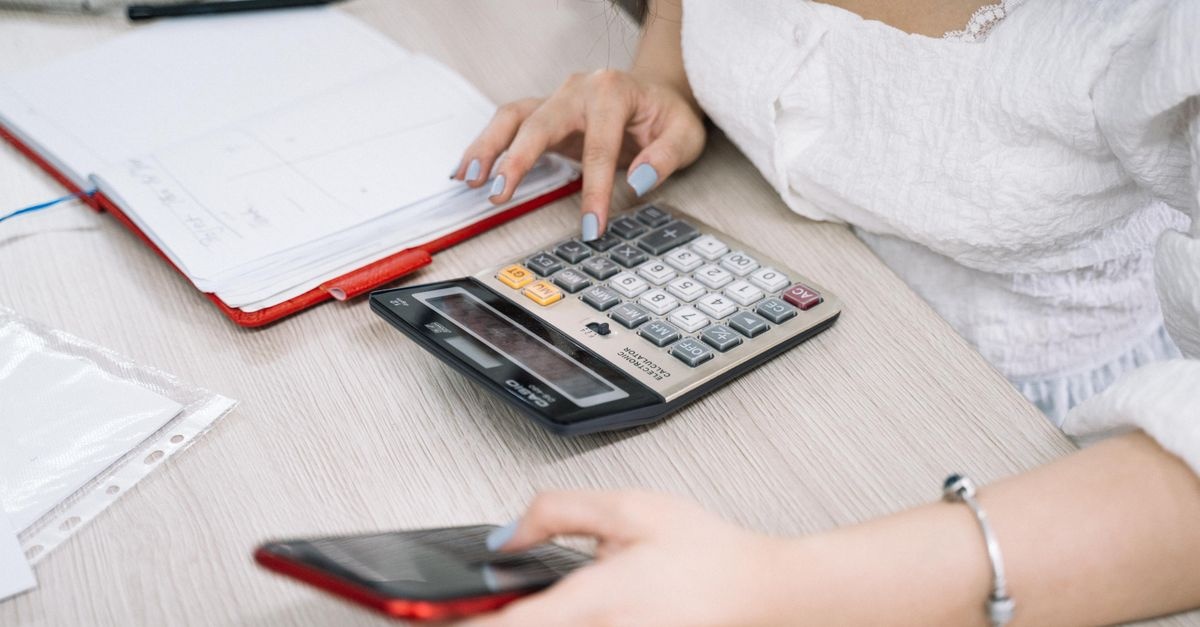 Optimale Eigenkapitalhöhe berechnen: So finden Sie die perfekte Finanzierungsbalance