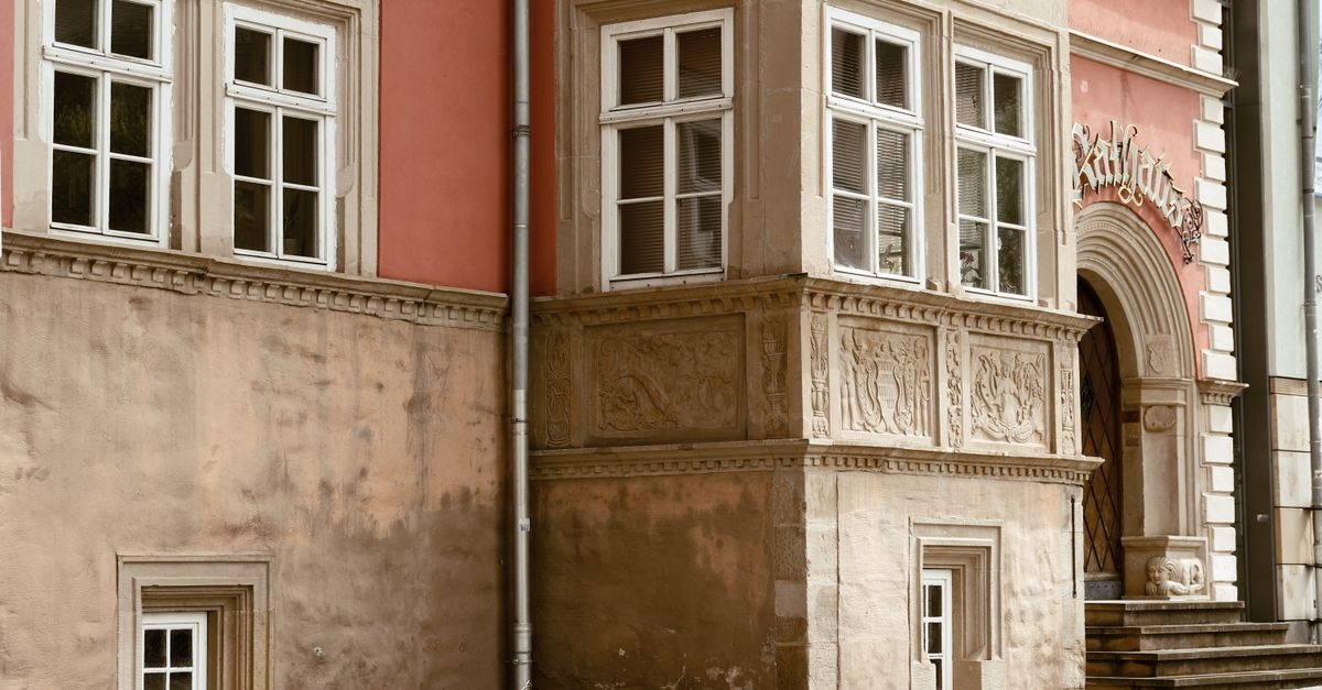 Altbau kaufen? Die wichtigsten Prüfungen vor dem Kaufvertrag