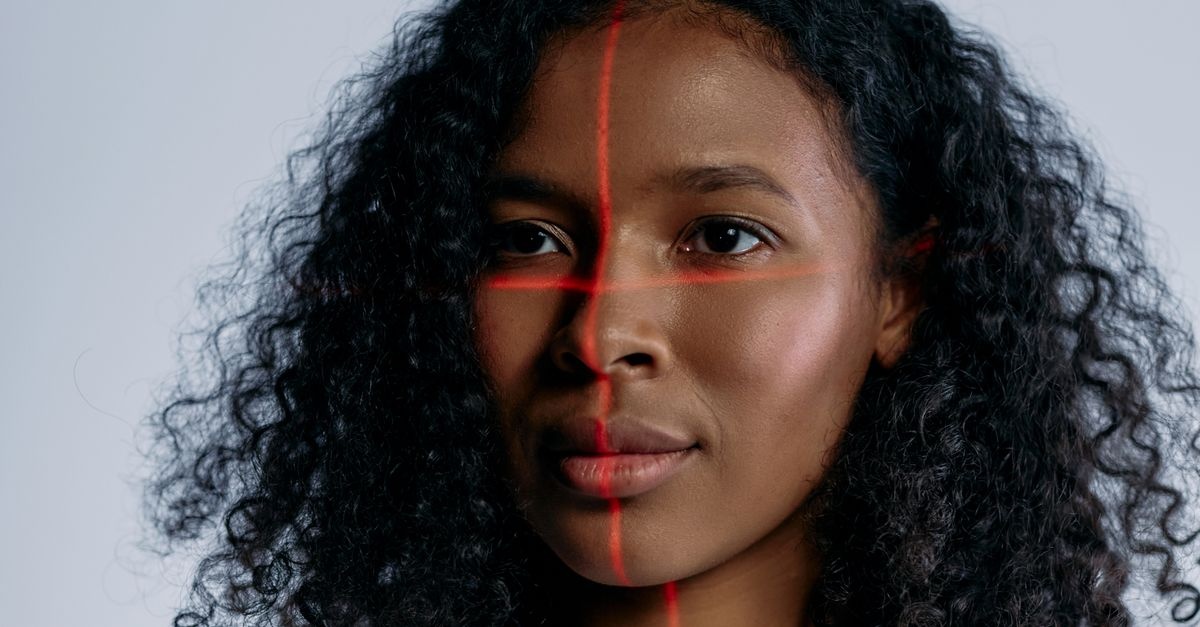 Kreuzlinienlaser richtig einsetzen: So gelingen präzise Projekte im Handumdrehen